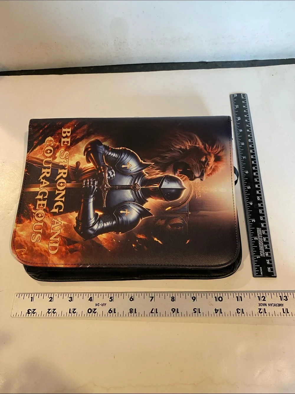 NWOT Armor I’d God Bible Cover